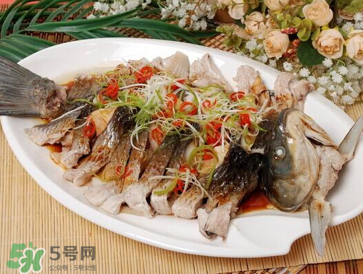 鰱魚可以清蒸嗎？清蒸鰱魚怎么做好吃？