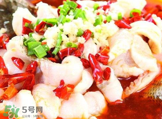 鱸魚(yú)可以做酸菜魚(yú)嗎？鱸魚(yú)可以做水煮魚(yú)嗎？