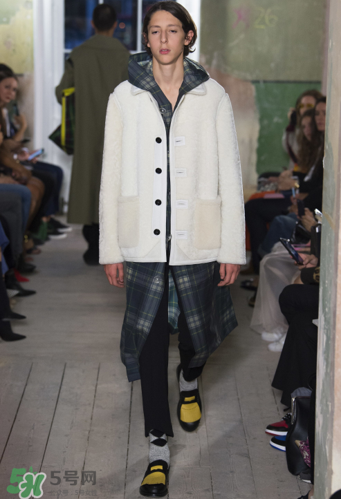 burberry2017秋冬系列怎么樣_好看嗎_款式有哪些？