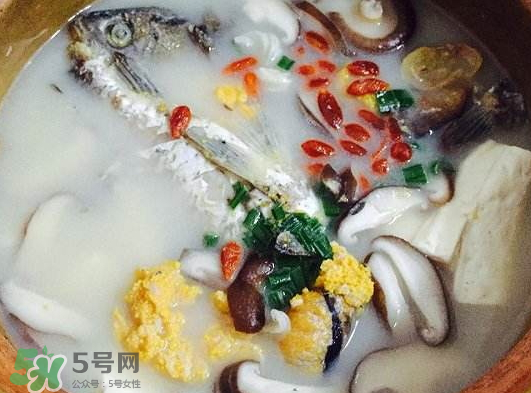 鯽魚湯可以放香菇嗎？香菇鯽魚湯的做法