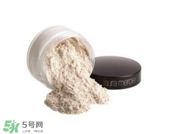 散粉粉餅定妝噴霧有什么區(qū)別？定妝產(chǎn)品推薦