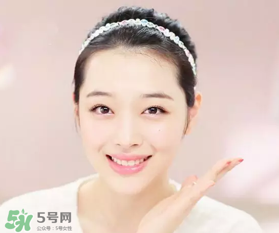 噴霧可以代替化妝水嗎？噴霧可以經(jīng)常使用嗎？