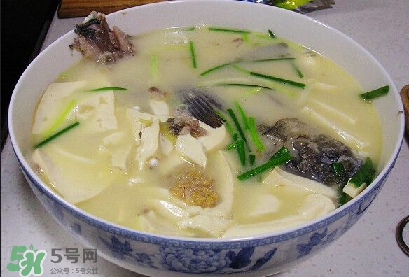 生孩子時(shí)吃什么易助產(chǎn)？生孩子時(shí)吃巧克力