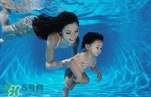 水中分娩時(shí)寶寶會(huì)嗆水嗎？水中分娩寶寶不會(huì)淹嗎？