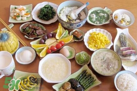生孩子時(shí)吃什么易助產(chǎn)？生孩子時(shí)吃巧克力