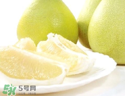 蜜柚是哪個(gè)季節(jié)的水果？蜜柚和沙田柚的區(qū)別是什么？