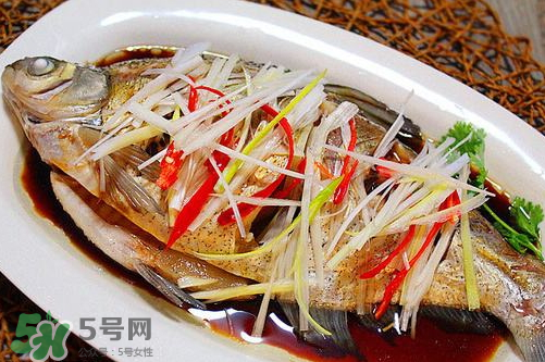 武昌魚可清蒸嗎？武昌魚蒸多久？