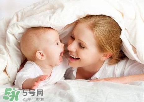 膽道閉鎖是先天性的嗎？先天膽道閉鎖有什么癥狀