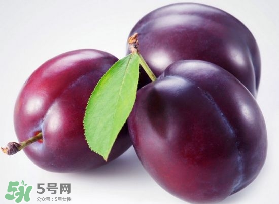 西梅吃多了上火嗎？西梅吃多了會(huì)拉肚子嗎？