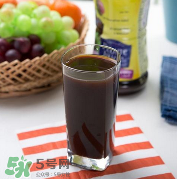 西梅汁怎么喝治便秘？便秘吃什么最快排便？