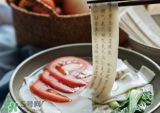 詩經(jīng)面條怎么印上去的？經(jīng)書面條字如何打印