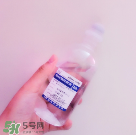 生理鹽水可以洗眼睛嗎？生理鹽水洗眼睛好不好？