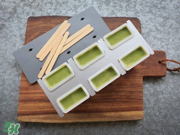 牛油果沙拉怎么做？牛油果沙拉用什么醬？