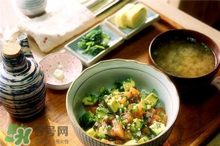 哪些人不適合吃牛油果？牛油果的飲食禁忌