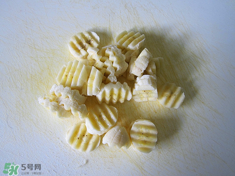 牛油果沙拉怎么做？牛油果沙拉用什么醬？