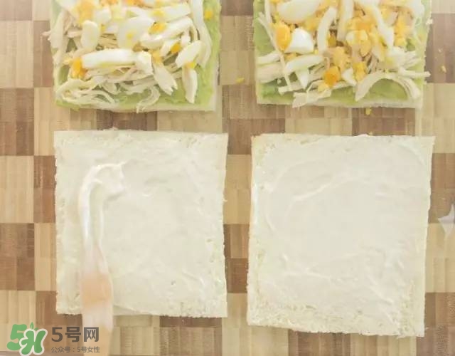 牛油果沙拉怎么做？牛油果沙拉用什么醬？