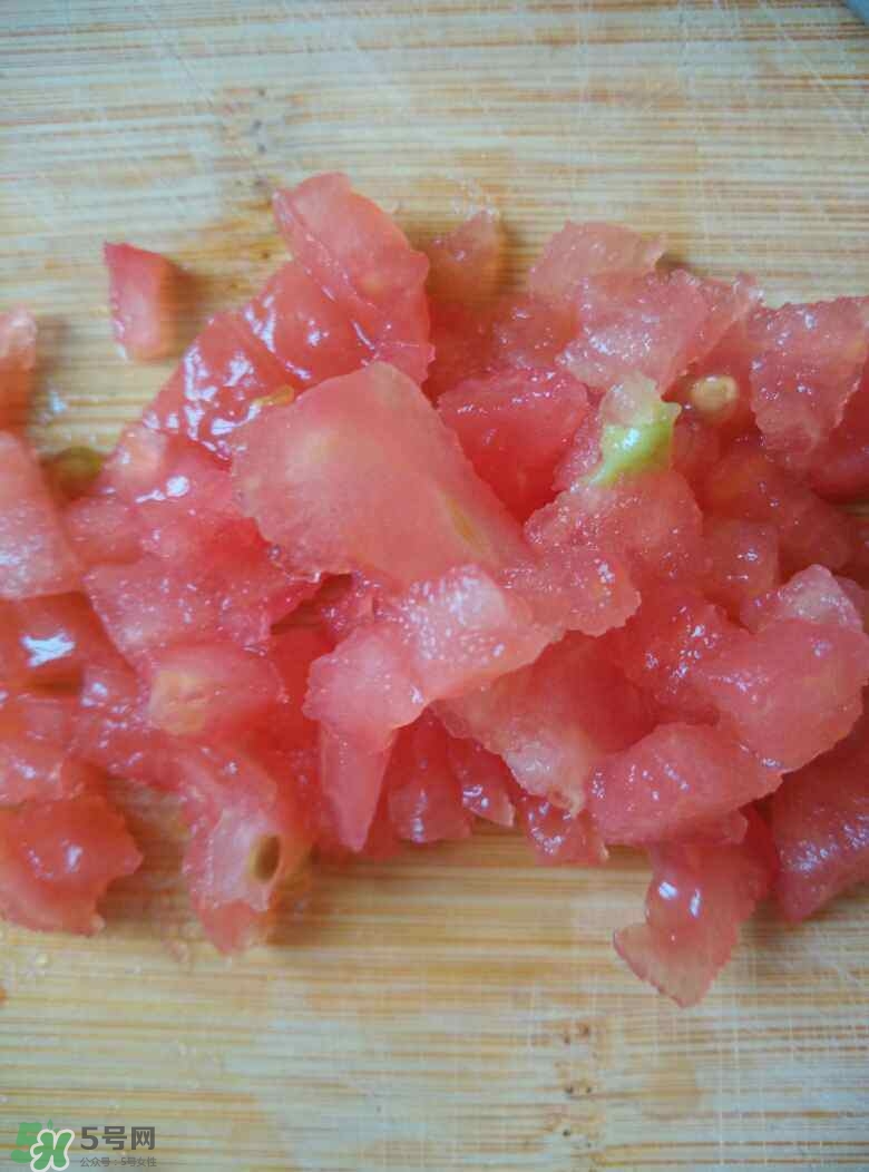 牛油果沙拉怎么做？牛油果沙拉用什么醬？