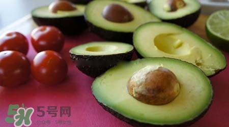 牛油果吃了對子宮好嗎？牛油果對子宮的好處