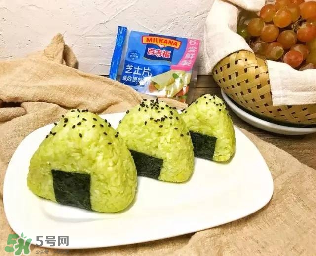 牛油果沙拉怎么做？牛油果沙拉用什么醬？