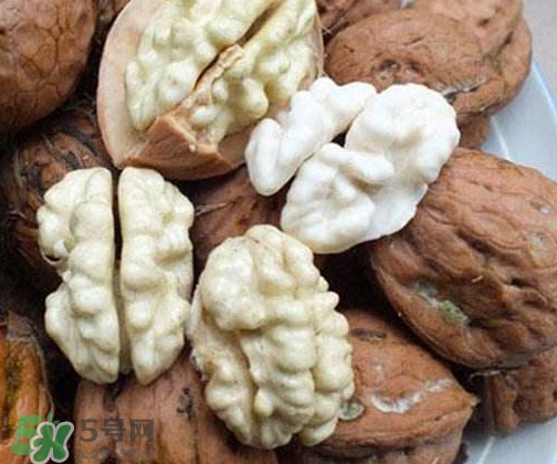 鮮核桃是涼性還是熱性？鮮核桃是發(fā)物嗎？