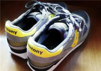 saucony一般多少錢？索康尼和亞瑟士哪個(gè)好？