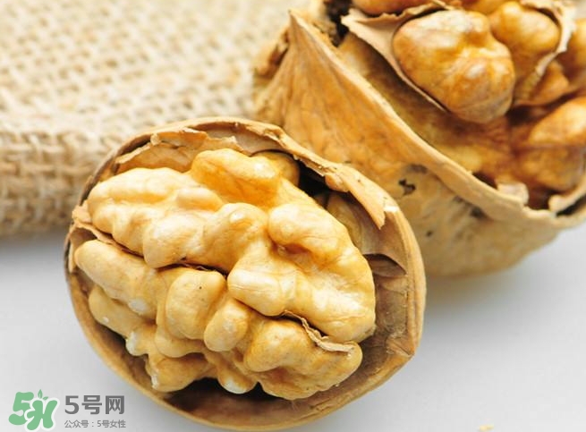 長期吃核桃有副作用嗎？核桃的副作用很大嗎？