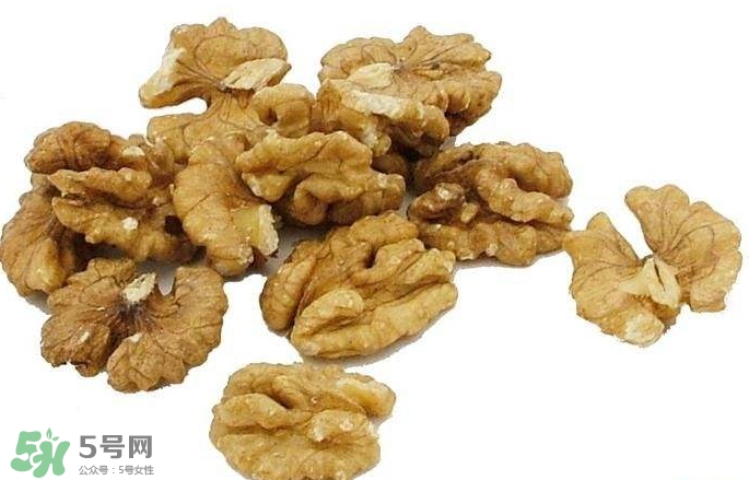 鮮核桃是涼性還是熱性？鮮核桃是發(fā)物嗎？