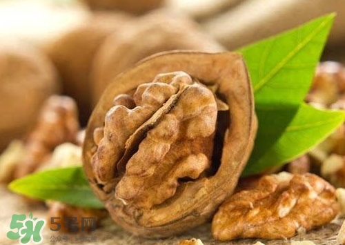 核桃與什么食物相克？核桃和什么一起吃有營養(yǎng)？