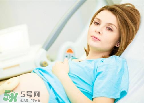 孕婦感冒對(duì)胎兒有影響嗎？孕婦感冒嗓子疼怎么辦？