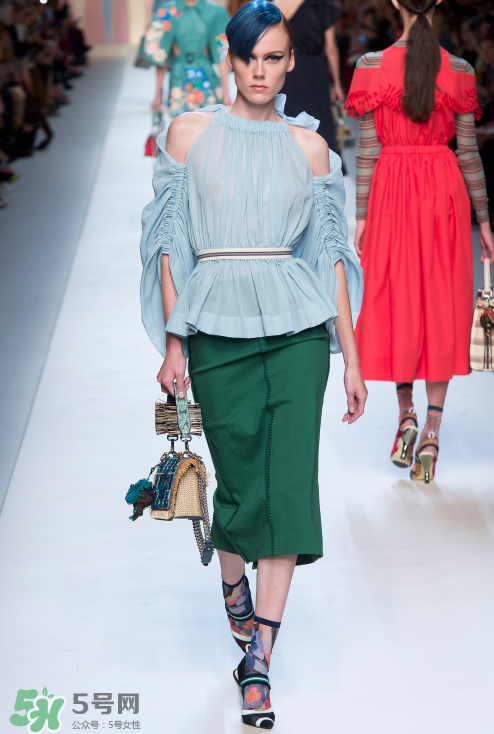 fendi2018春夏系列怎么樣_好看嗎_款式有哪些？