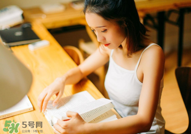 乳腺炎不發(fā)燒能喂奶嗎？乳腺炎輸液能喂奶嗎?