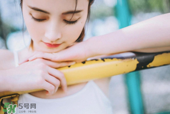 乳腺炎吃什么藥好得快？乳腺炎吃阿莫西林管用嗎？