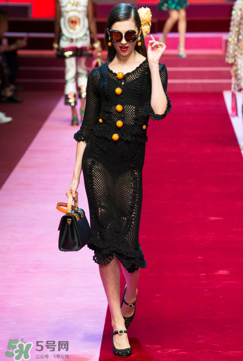 dolce gabbana2018春夏系列服裝怎么樣_好看嗎？