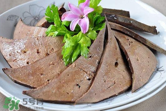 豬肝是發(fā)物嗎？豬肝是回奶的嗎