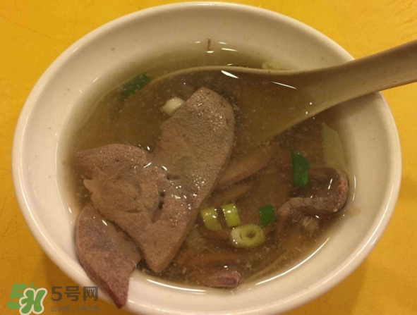 豬肝湯怎么做好喝？吃豬肝的注意事項(xiàng)