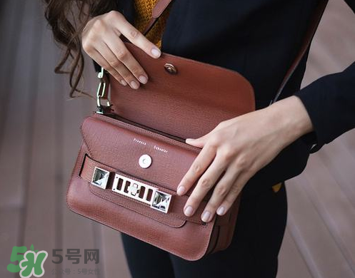 proenza schouler是什么牌子？proenza schouler是奢侈品嗎？