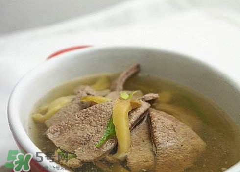豬肝湯怎么做好喝？吃豬肝的注意事項(xiàng)