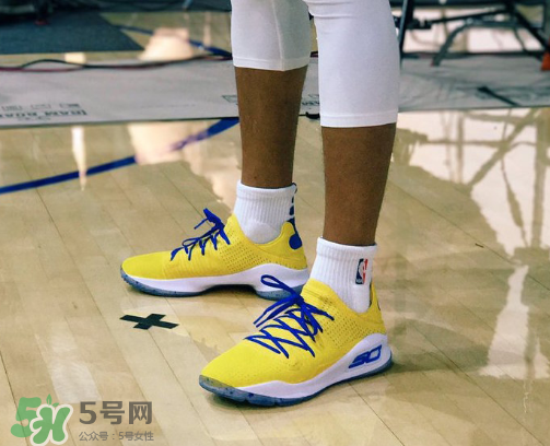 under armour curry 4 low warriors什么時候發(fā)售？