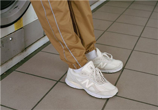 stussy與new balance聯(lián)名990v4什么時(shí)候發(fā)售_多少錢？