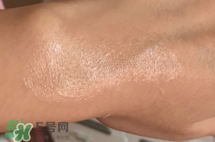 olay小臉?biāo)趺礃?？olay新生塑顏臻粹面霜功效