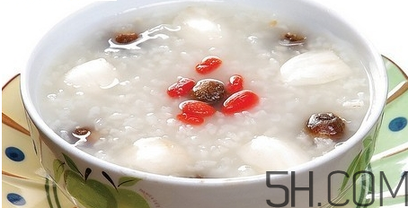 山藥有點(diǎn)黃了可以吃嗎？山藥能不能空腹吃？
