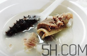 海參可以和排骨一起燉湯嗎？海參排骨湯怎么做？