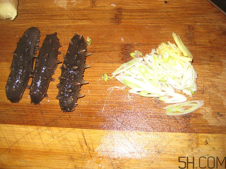 蘑菇和海參能一起吃嗎？蘑菇海參湯的做法