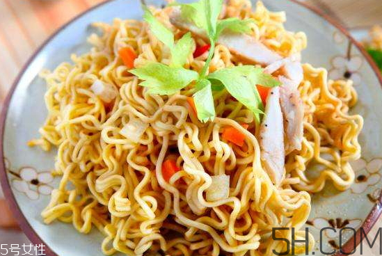 炒面為什么會(huì)粘鍋？炒面怎么不粘鍋？