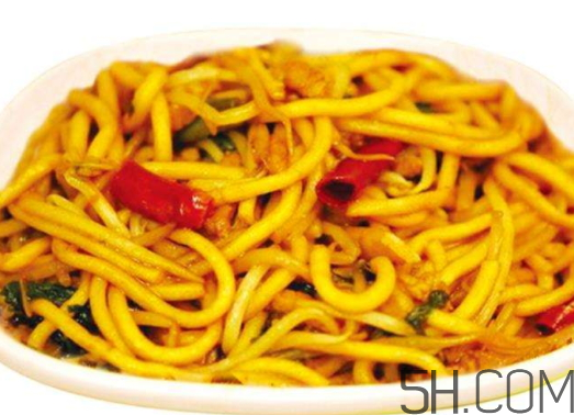 吃炒面會胖嗎？炒面熱量高嗎？