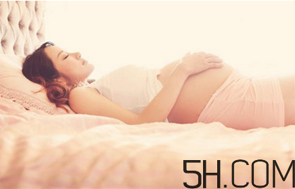 不適合孕婦的睡姿有那些？孕婦冬季如何護膚？