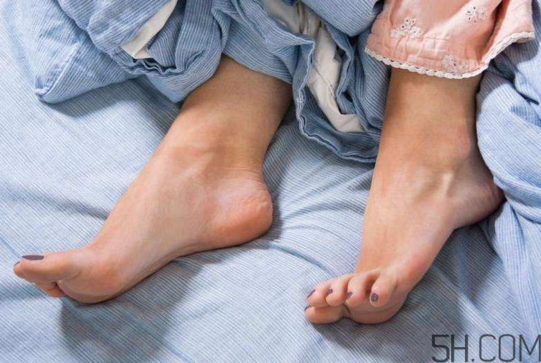 腳氣能用醋泡腳嗎？醋泡腳治腳氣有效嗎？