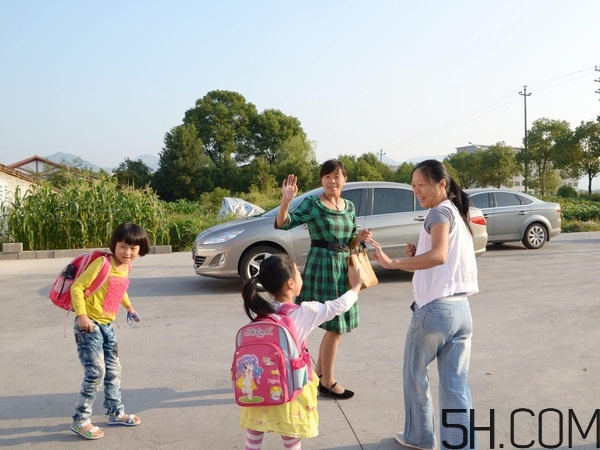 寶寶多大上幼兒園合適？寶寶上幼兒園早好嗎？