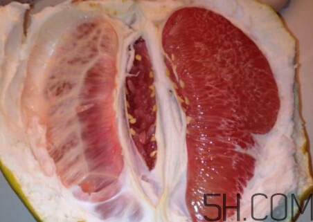 紅心柚子與白肉柚子有什么差別？紅心柚子是轉(zhuǎn)基因嗎？