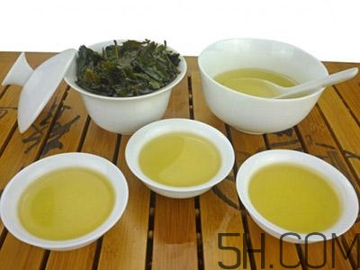 茶葉發(fā)霉是什么樣子？茶葉發(fā)霉怎么鑒別？